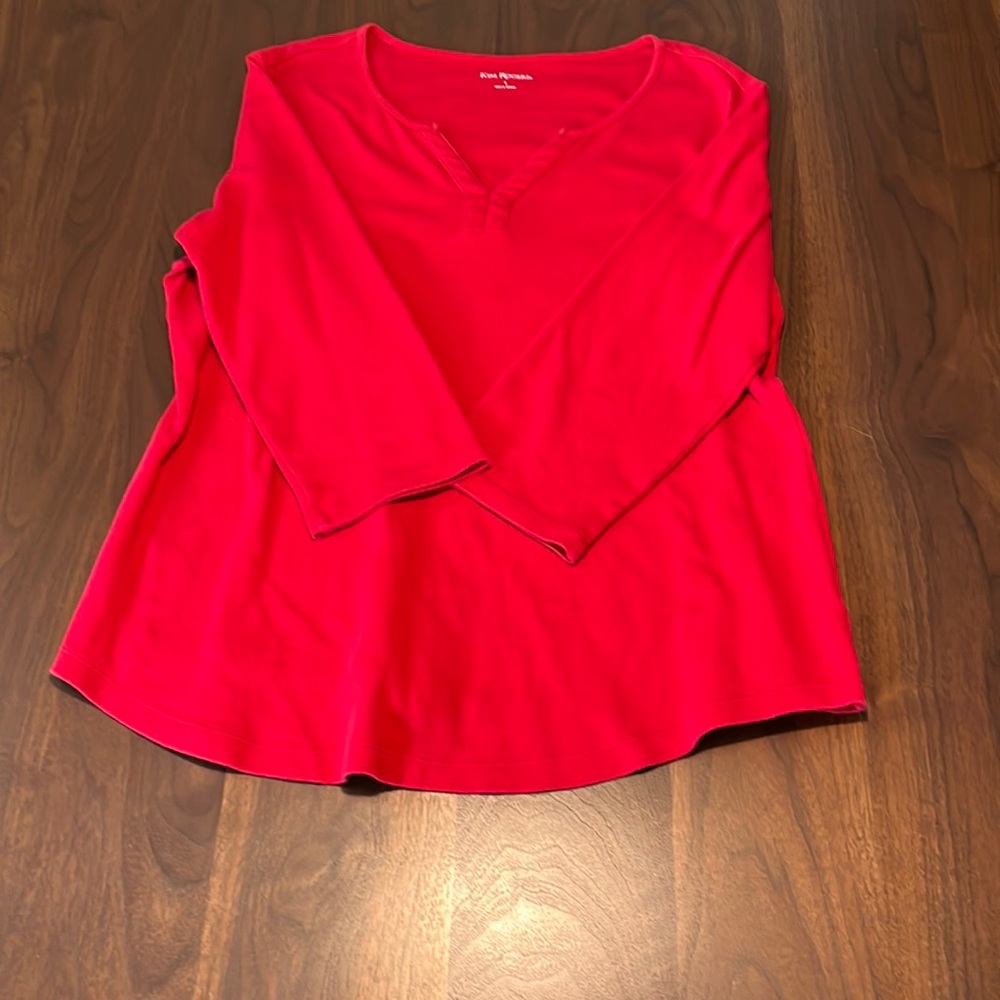2 FOR $7 ITEM.  Kim Rogers Red Top.  Size L.